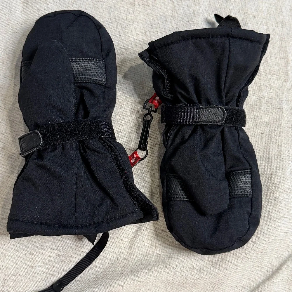 Spyder Mittens BLK Velcro sides SMALL